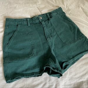 Universal Thread green carpenter shorts high rise